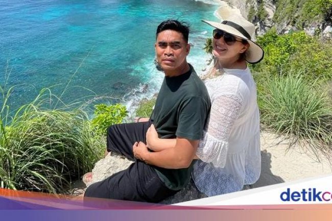 Kini Gugat Cerai Suami, Catherine Wilson Dahulu Bahagia