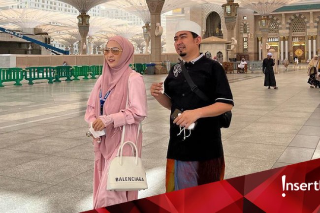 Wajah April Jasmine Disorot Saat Ustaz Solmed Bahas Kekayaan, Disebut Ketakutan