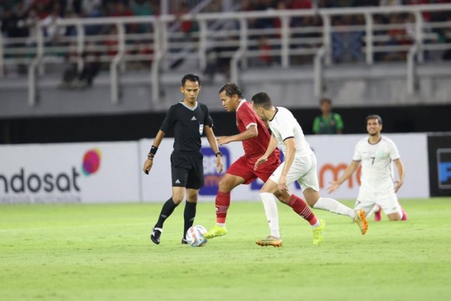 Momen Kocak Adam Alis: Sudah Packing Buat Mudik, Eh Malah Lolos 16 Besar Piala Asia 2023