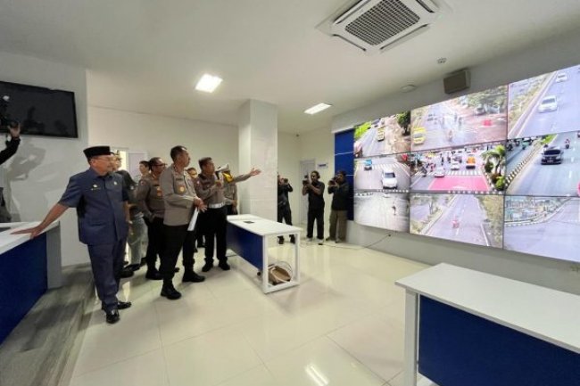 Kapolda Kalsel Resmikan Gedung RTMC dan SBST, Tingkatkan Pelayanan Masyarakat Berbasis Teknologi Informasi