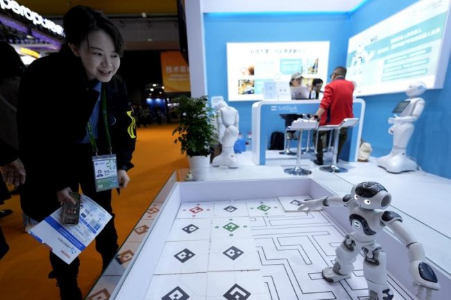 Pendapatan dan laba sektor TI China catat pertumbuhan pada tahun lalu