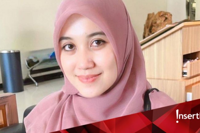 Dinikahi di Usia Muda, 7 Potret Ulfa Kini Sudah Punya 4 Anak dengan Syekh Puji