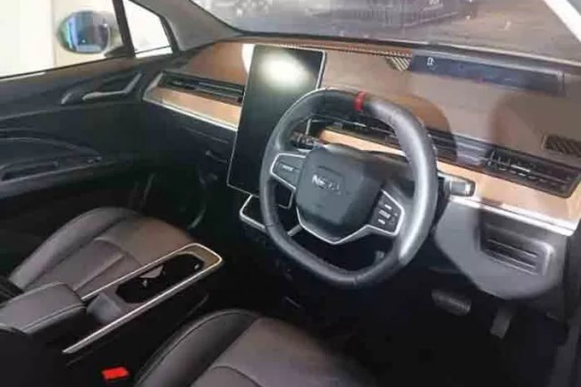 Waspada, Penting Kenali Penyebab Power Steering Jadi Berat