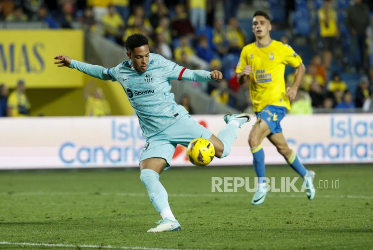 Gol Pinalti Guendogan Bawa Barcelona Menang atas Las Palmas