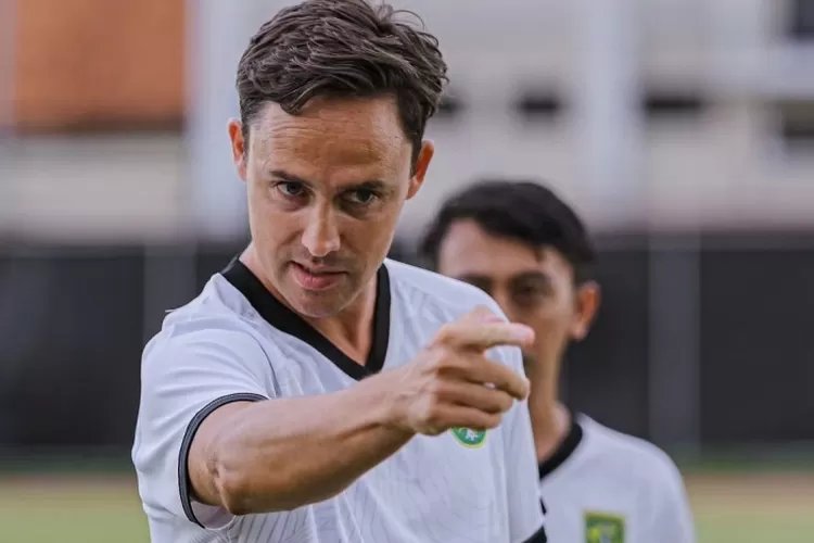 Mengapa Paul Munster Memilih Persebaya Surabaya? Kisah di Balik Keputusan Besar