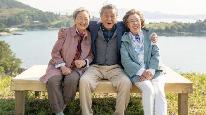 Sinopsis Film Korea Picnic, Kembali ke Kampung Halaman Usai 60 Tahun Berlalu