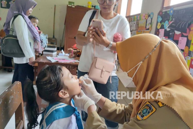 Guru Besar UGM Ungkap Bahaya Polio pada Anak