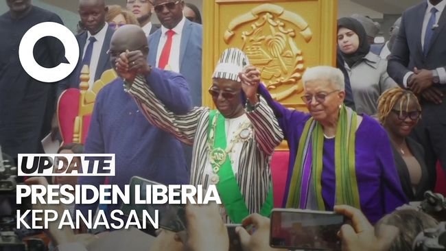 Momen Presiden Liberia Terdiam Tiba-tiba Saat Pidato Pelantikan