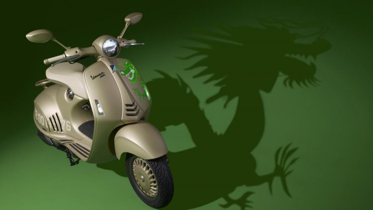 Rayakan Tahun Baru, Vespa Hadirkan 946 Dragon Edisi Terbatas