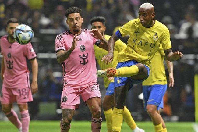 FOTO: Messi dan Inter Miami Dilibas Al Nassr, Ronaldo Jadi Saksi