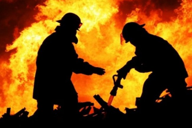 2 Peristiwa Kebakaran Terjadi di Jaktim dalam Semalam