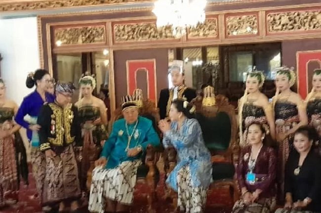Pikiran  Majukan Pariwisata dan Budaya Tidak Sekadar  Lokal Tapi Berani Go Internasional Dipunyai 2 Tokoh  Hj Nita Puspowardoyo dan Gusti Mangku