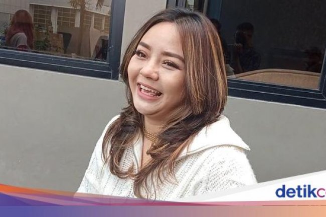 Gita Sinaga Santai Pertemanan Renggang karena Beda Pandangan Politik