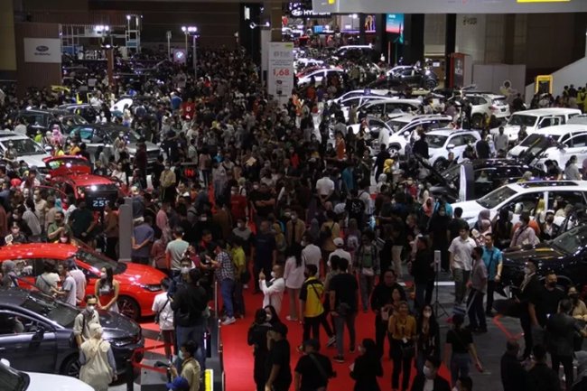 IIMS 2024 Dibuka Kamis, Siap Manjakan Penggemar Otomotif di Indonesia