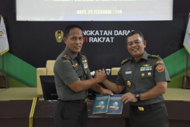 Kapuspen TNI : Adaptasi Terhadap Perkembangan Teknologi Digital Sebagai Modal  Ketahanan Informasi dan Kemandirian Teknologi