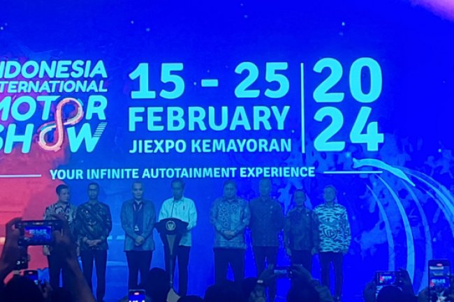 Dengan Ucap Bismillah, Presiden Jokowi Resmi Buka Pameran Otomotif IIMS 2024