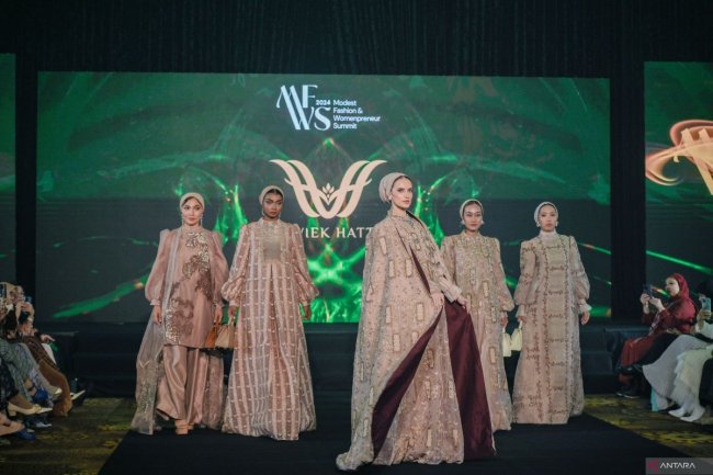Wiwiek Hatta wakili Indonesia di gelaran modest fashion Internasional