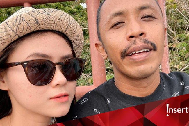 Tangis Furry Setya Pecah Kenang Ucapan Manis Dwinda Ratna Selama Menikah