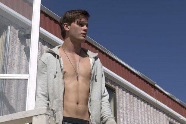 Sinopsis Beyond The Reach, Tayang 17 Februari 2024 di Bioskop Trans TV