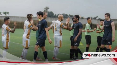 Pada laga ini, Suwon FC memetik kemenangan 2-1 atas Dewa Uniteed.