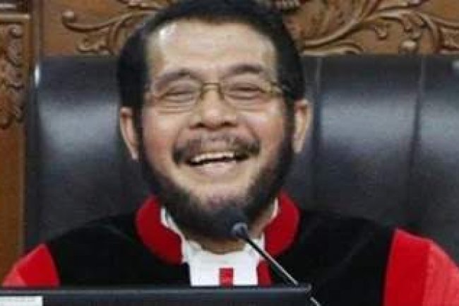 Soroti Revisi UU MK , Mahfud MD: Perpanjang Masa Tugas Paman Usman jadi 16 Tahun