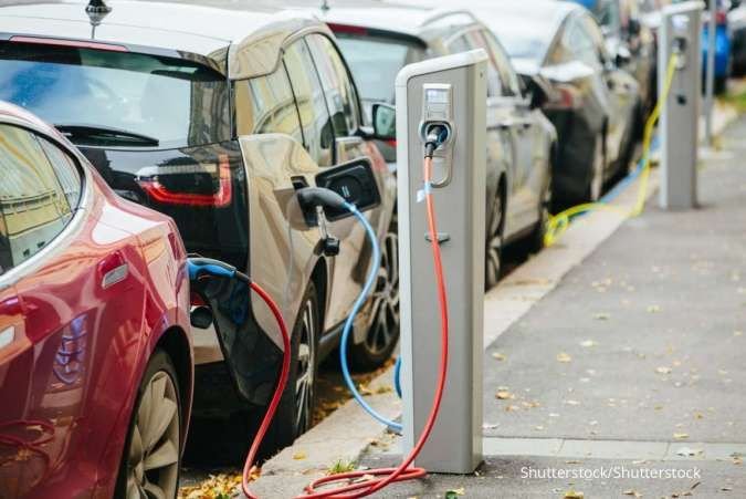 Mobil BEV dan HEV Jadi Opsi Menarik di Tengah Penurunan Penjualan Mobil