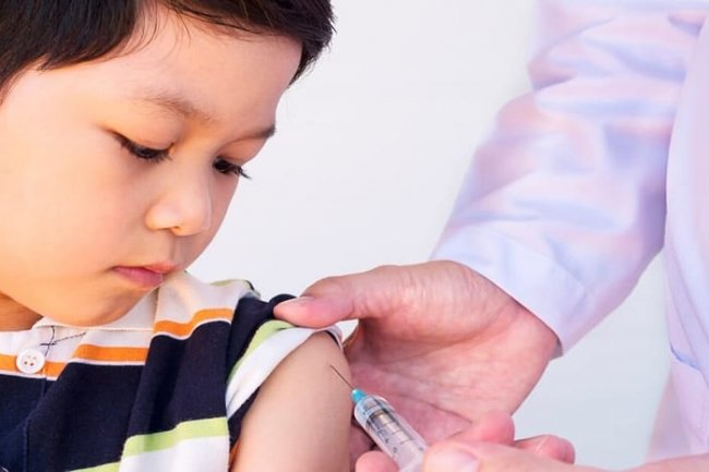 Kemenkes Diminta Masifkan Sosialisasi Jadwal Vaksin MMR-Varicella
