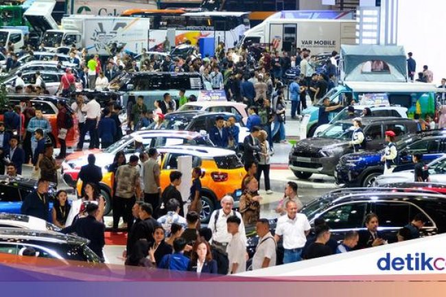Gaikindo Optimis Penjualan Mobil Tahun Depan Bisa 1 Juta Unit Lagi