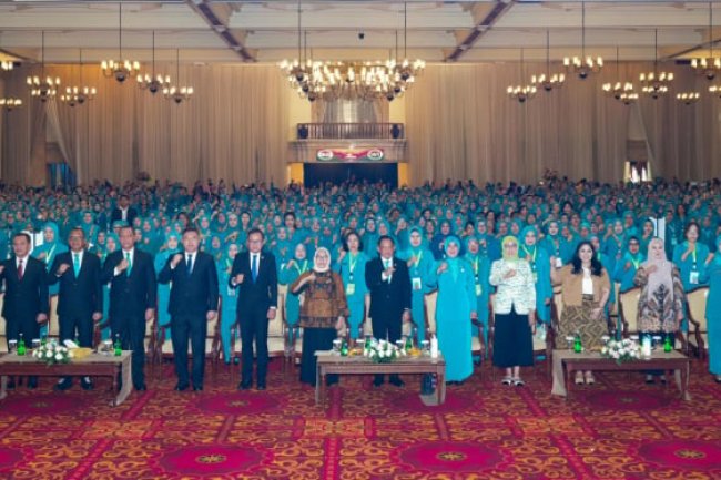 Ketum TP PKK Tekankan Pentingnya Inovasi dan Adaptasi Teknologi Informasi dalam Pelaksanaan Program PKK