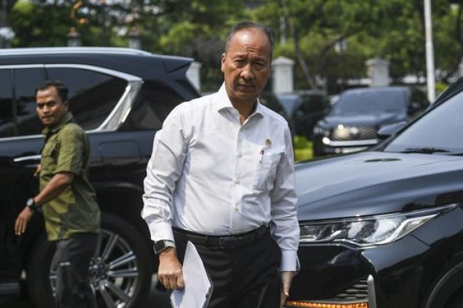 Menperin Agus: Industri Otomotif Dalam Tekanan, Jangan Ada PHK