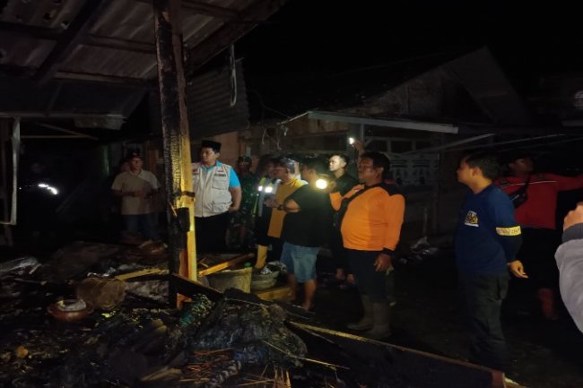 Pasar Gandrungmangu Cilacap Alami Kebakaran, Bangunan Los Beserta Isi Ludes