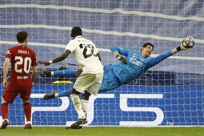 Jadwal Liga Champions Pekan Ini: Bayern vs PSG, Liverpool vs Madrid