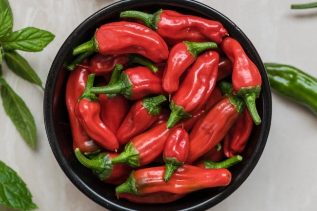 5 Khasiat Mengonsumsi Makanan Pedas Mengandung Cabai, Salah Satunya Mencegah Kanker