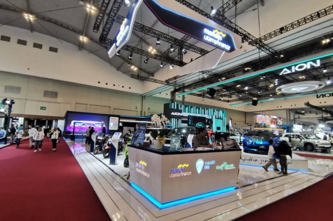 MUF Dorong Penjualan Otomotif Akhir Tahun lewat GJAW 2024