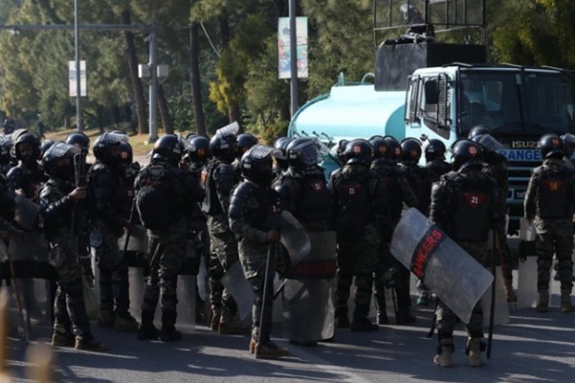 Hampir 1.000 Pengujuk Rasa Ditangkap dalam Aksi Protes di Pakistan