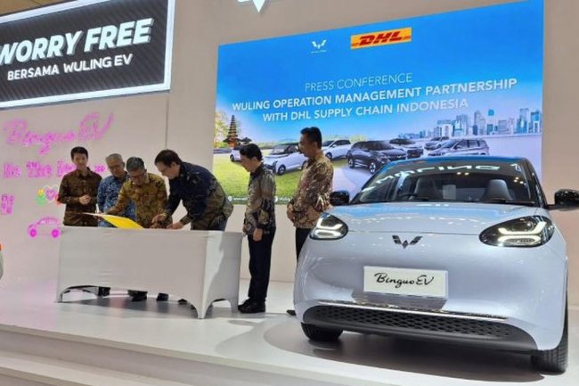 Tingkatkan Kepuasan Konsumen, Wuling Gandeng DHL untuk Kelola Persediaan Suku Cadang