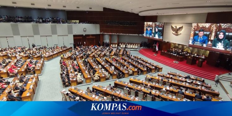 Koalisi Paripurna dan Masa Depan Demokrasi Indonesia