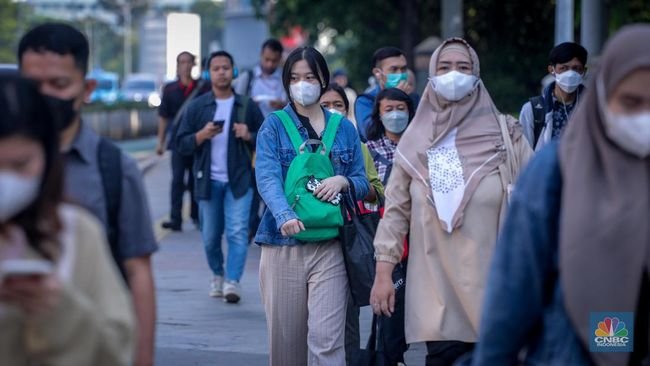 Cari Kerja Susah & Gaji Kecil, Jangan Mimpi Ekonomi RI Tumbuh 8%!