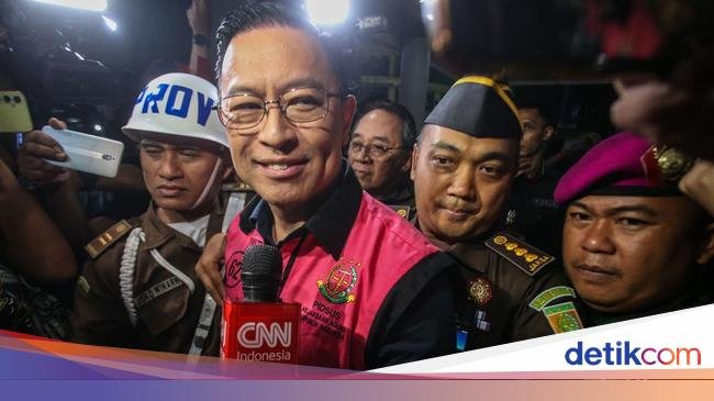 Ancang-ancang Perlawanan Tom Lembong Lewat Praperadilan