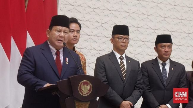 Prabowo Tak Terima RI Tak Bisa Produksi Mobil dan Motor Sendiri