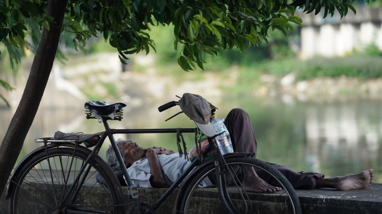 Lansia Kerap Mengantuk di Siang Hari, Bisa Jadi Gejala Demensia