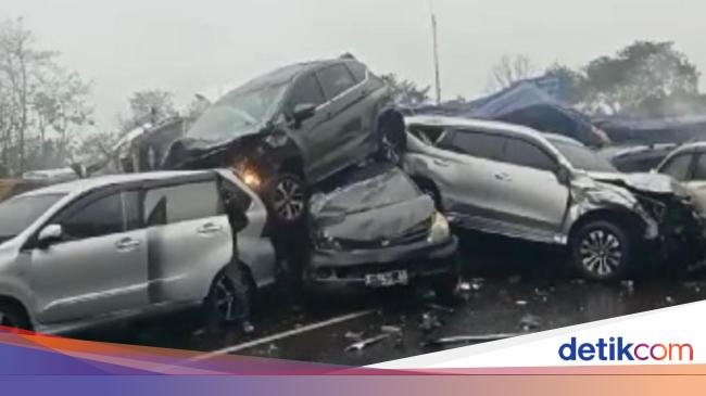 Cerita Korban Selamat soal Horornya Kecelakaan Beruntun di Tol Cipularang