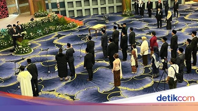 AHY Lantik 25 Pejabat Eselon II Kemenkoinfra: Jalankan Penuh Tanggung Jawab