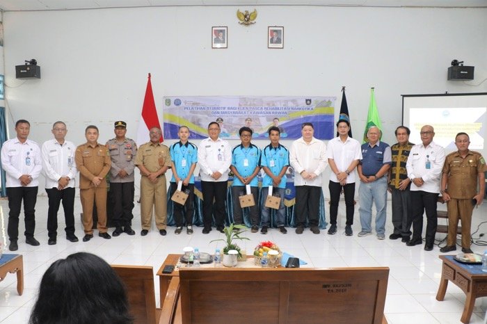 Kurangi Stigma Negatif, BNN Kalbar Gelar Pelatihan Otomotif Bagi Klien Pasca Rehabilitasi Narkotika - Media Center Kota Singkawang