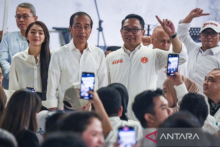 Politik kemarin, 41 RUU Prolegnas hingga Jokowi temui paslon Pilkada