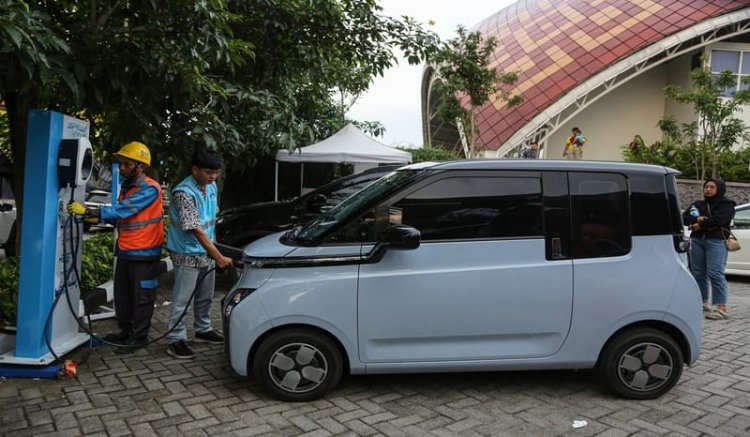 Beralih ke Mobil Listrik Bisa Menghemat Rp650 Ribu per Pekan