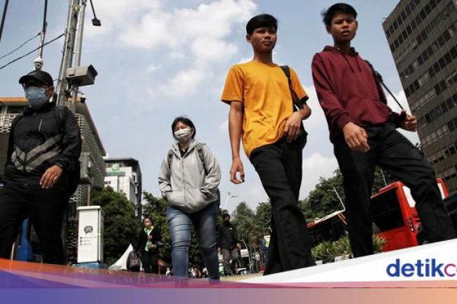 Cerita di Balik Angka, Perjalanan Upah Minimum dan Hidup Layak di Indonesia