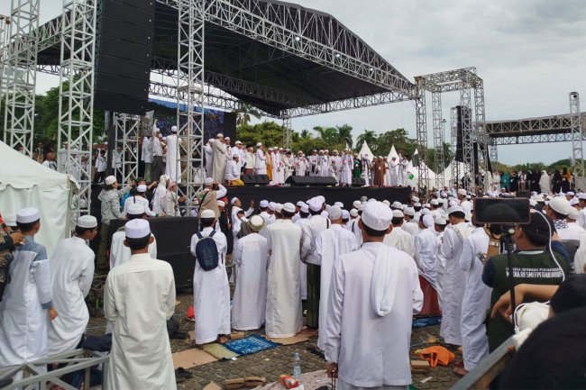 Tutup Reuni Akbar 212 di Monas, Habib Rizieq Desak Peristiwa Km 50 Segera Diusut Tuntas