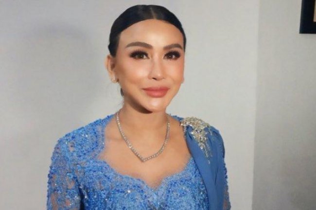 Ayah Pedagang Asongan, Bebizie Tersentuh Beri Rp 10 Juta ke Sunhaji yang Dihina Gus Miftah