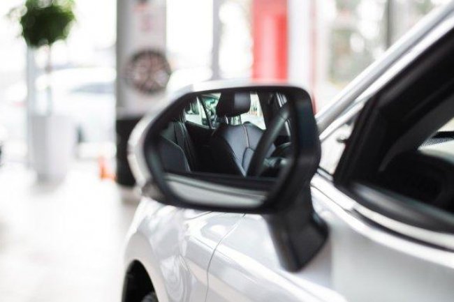 Penjualan Mobil di Indonesia Mengalami Penurunan, Apa Tantangannya?